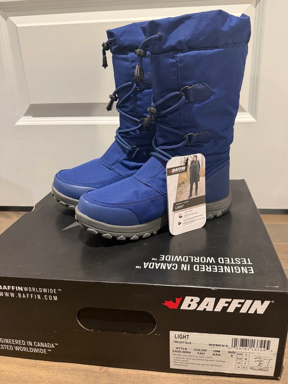 Baffin womens Royal Blue Winter Snow Boots